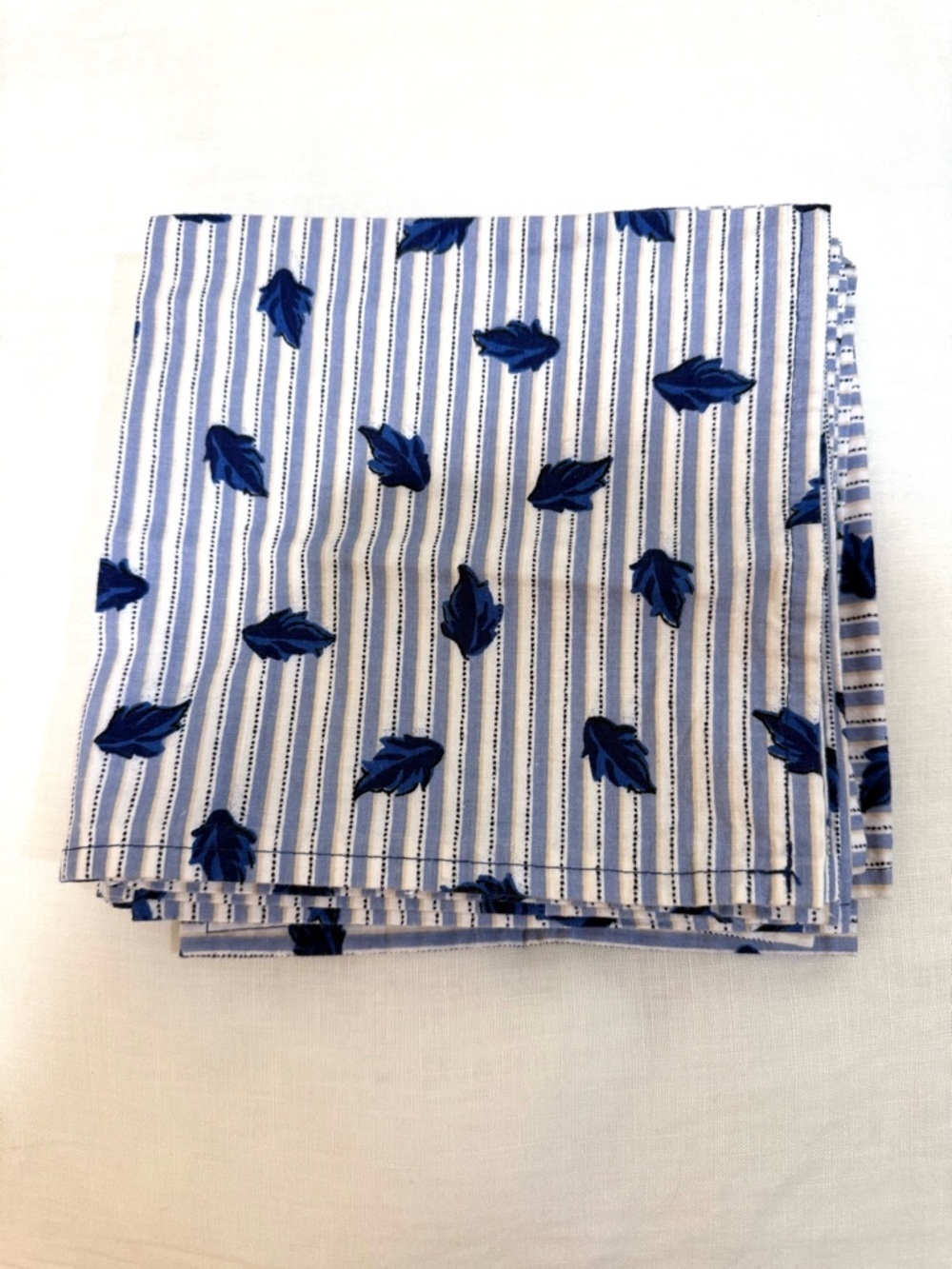 Blue Leaf Stripe Cotton Set of 4 Napkins NWOT